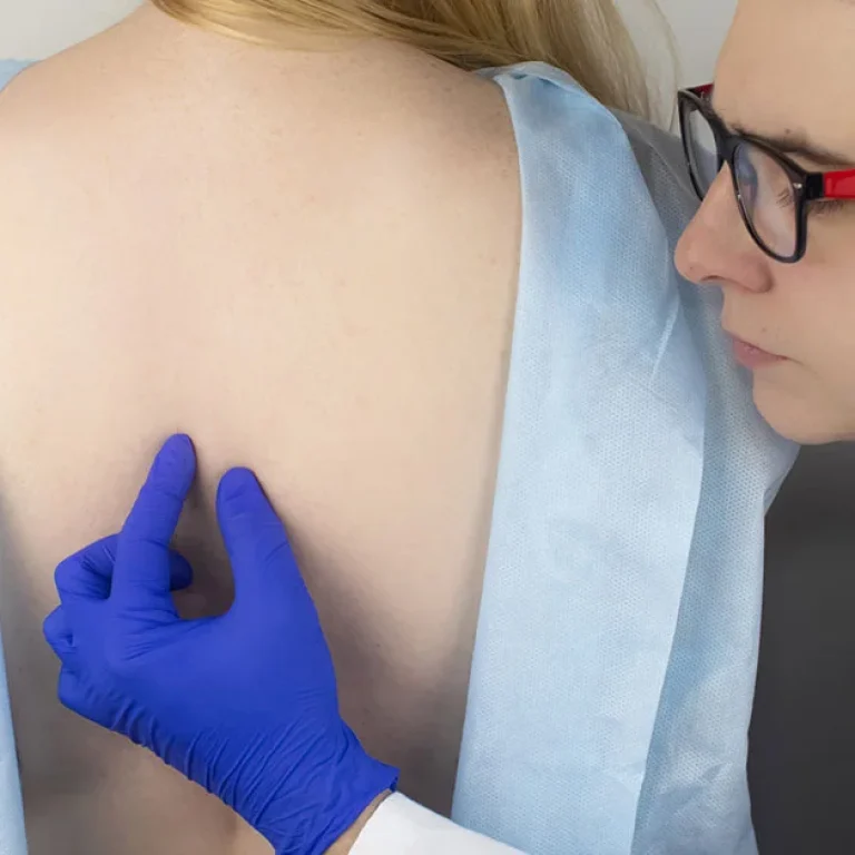 quando-procurar-um-ortopedista-especialista-em-coluna-core